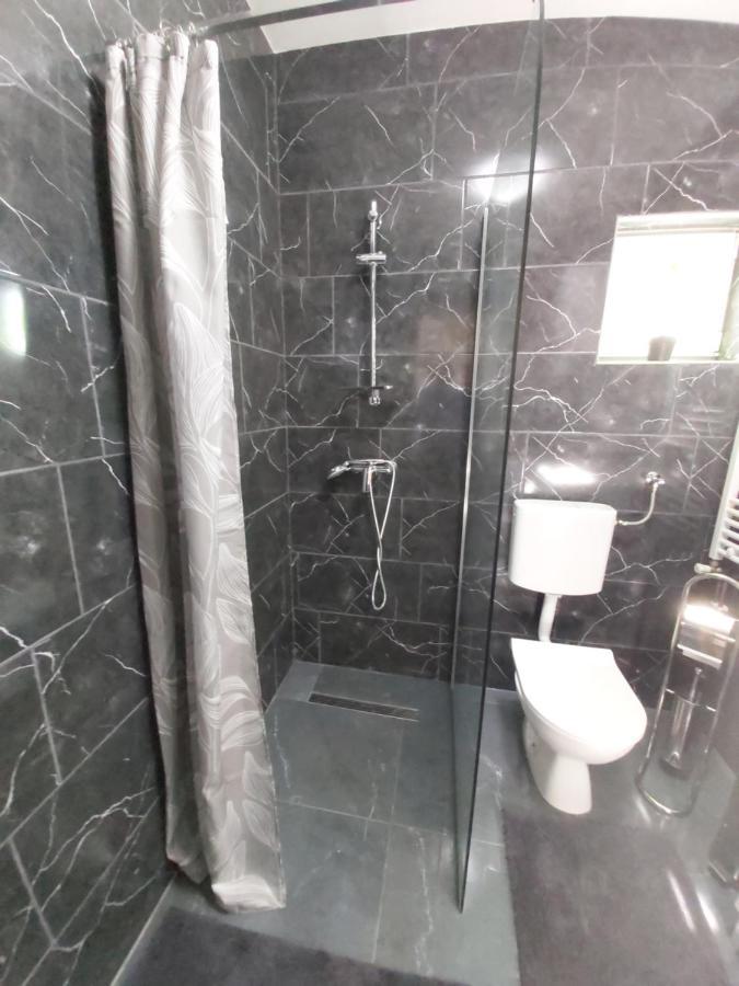 Studio Apartman Draga Velika Ludina Eksteriør billede